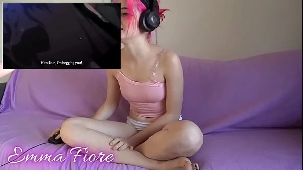 Teen se calienta con Hentai